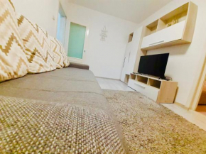 Modern apart in a Quiet Area - Spitalul Judetean LR8